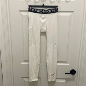 Nike compression leggings